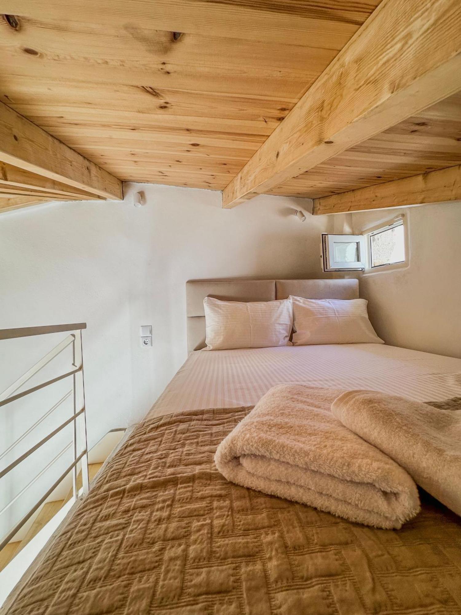 Lythi Kythnos Apartamento Exterior foto